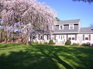 524 Hamden Rd, Annandale, NJ 08801