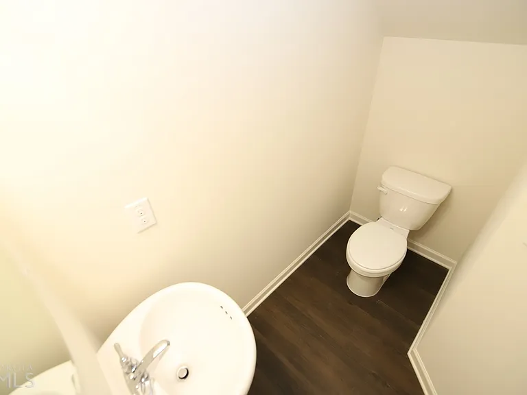 85 Chastain Cir — Photo 9