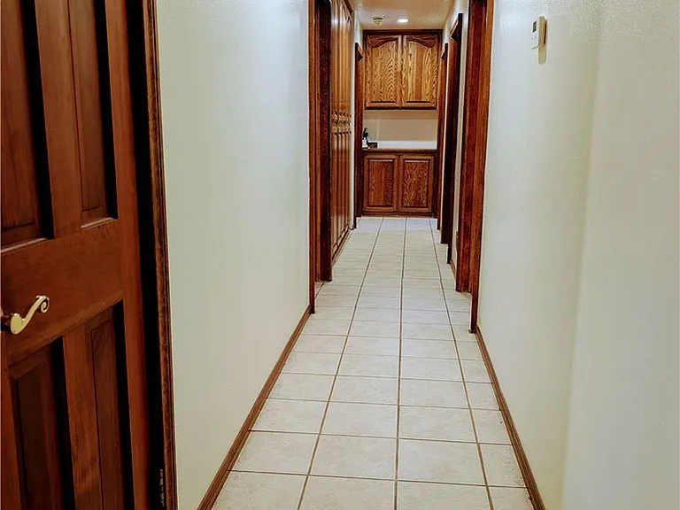 2828 W Avenue O8 — Photo 17