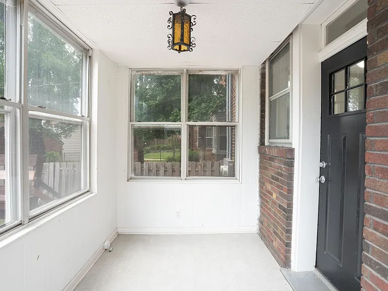 5018 Miami St — Photo 15