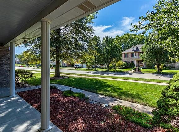 5th image of 303 Briartree Ln
