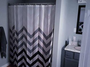 3940 NE 48th St, Des Moines, IA 50317