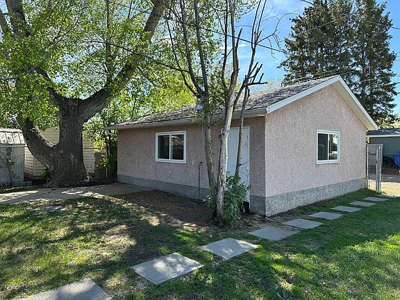 3rd image of 5115 N 61st Ave