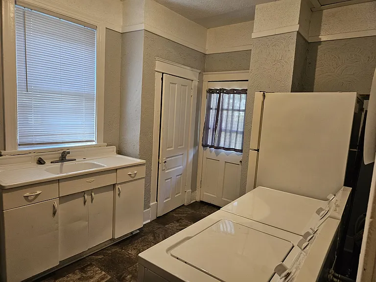 1005 Delmas Ave #A — Photo 4