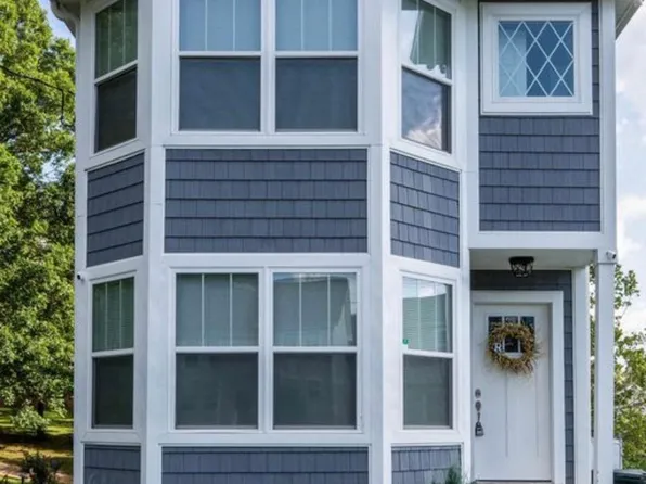 102 Skyline Dr, Dickson, TN 37055