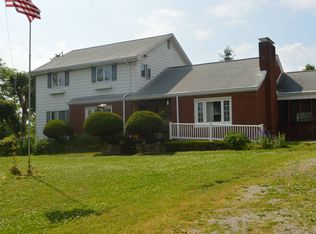 36 Sandrovich Ln, Scenery Hill, PA 15360