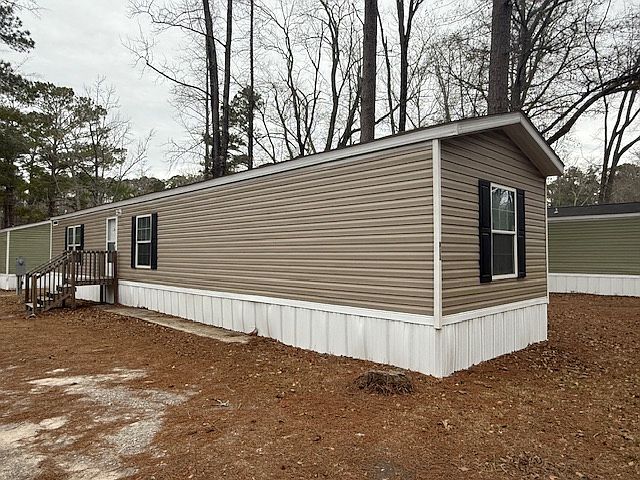 2nd image of 10001 Garners Ferry Rd Lot D13