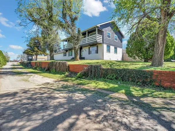 430 N Stephens St, Hobart, OK 73651