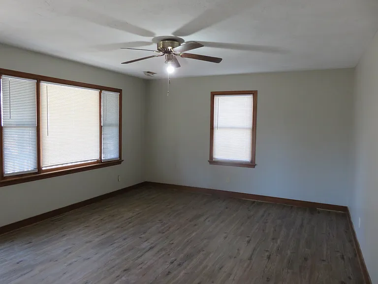 7078 Ann Cabell Ct — Photo 3