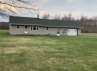 8492 Grubb Rd, Mckean, PA 16426