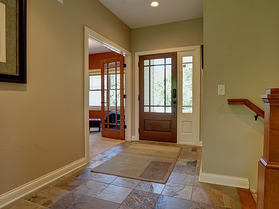 5th image of 6065 Seamans Dr