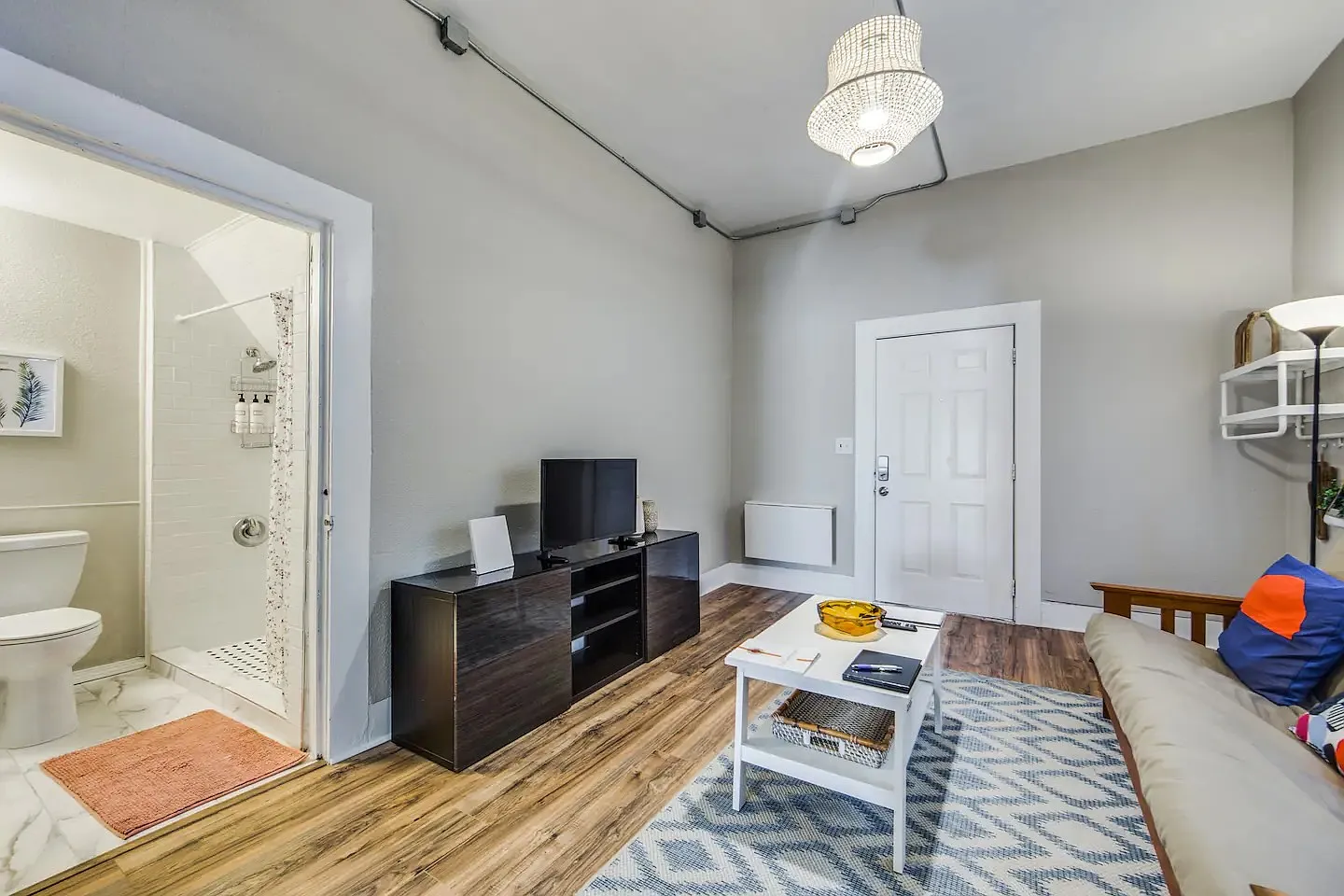 2 bed, 950 sqft, $1,150 — Photo 4