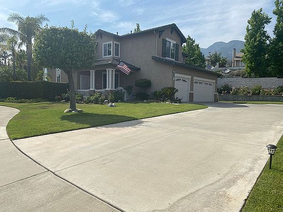 4th image of 14700 Yukon Cir