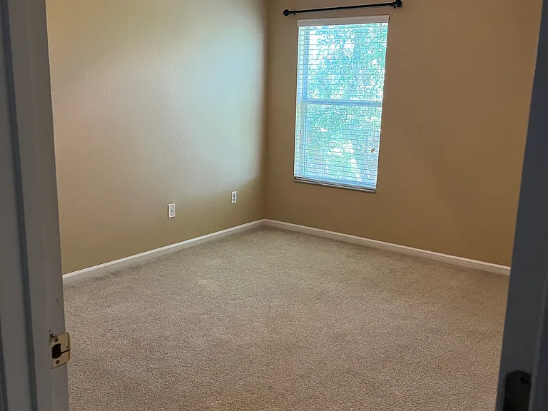 16563 Cedar Crest Dr — Photo 19