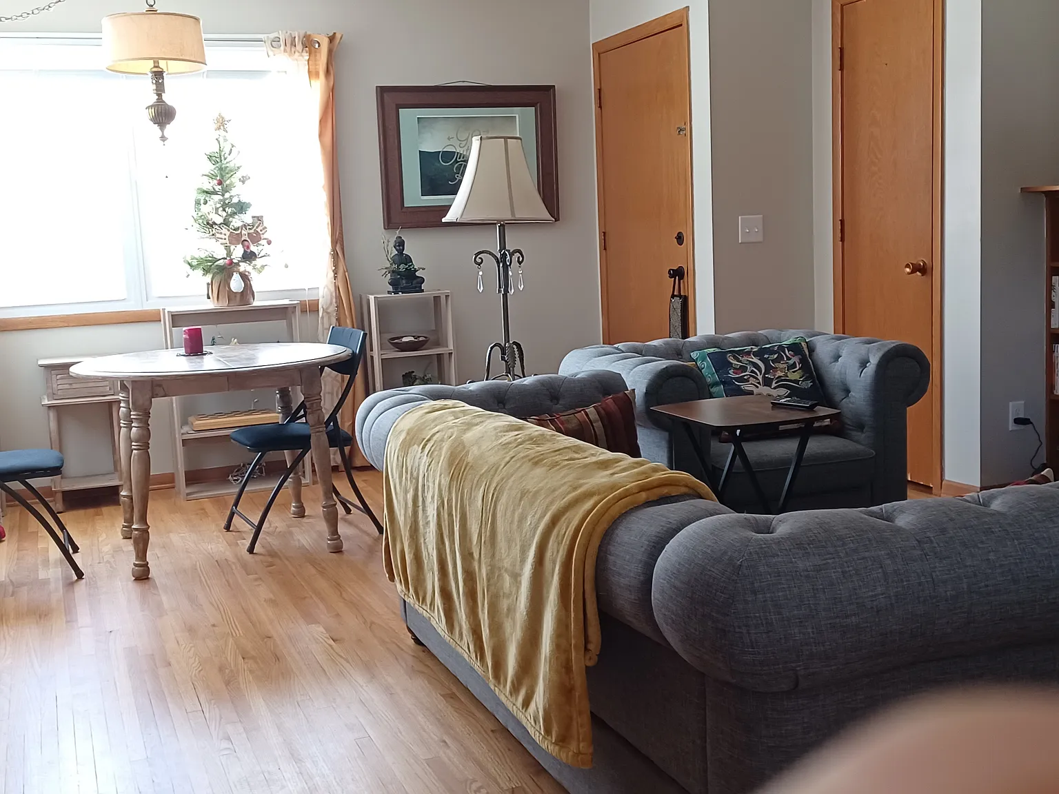2 bed, 1200 sqft, $1,950 — Photo 2
