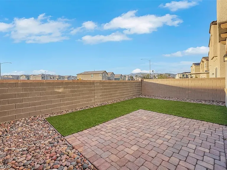 4727 Agave Cactus St — Photo 23