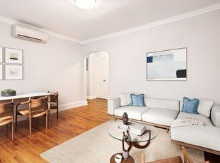 240 E 24th St APT 3B, New York, NY