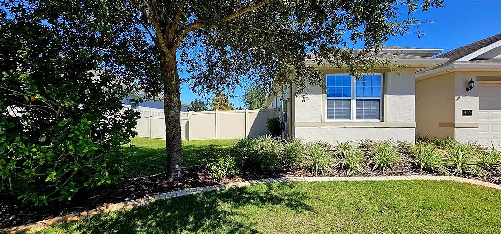 3 bed, 2.0 bath, 1630 sqft, $2,450 — Photo 2
