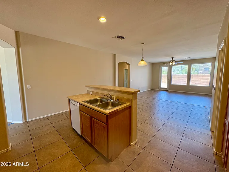 14948 N 136th Ln — Photo 10