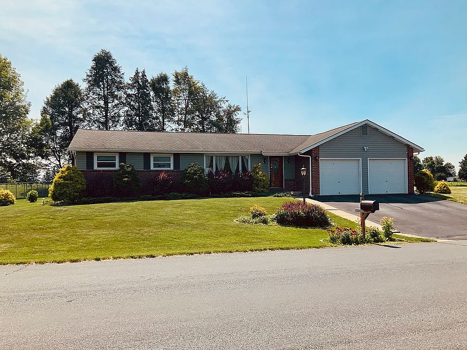 408 Heritage Lane
