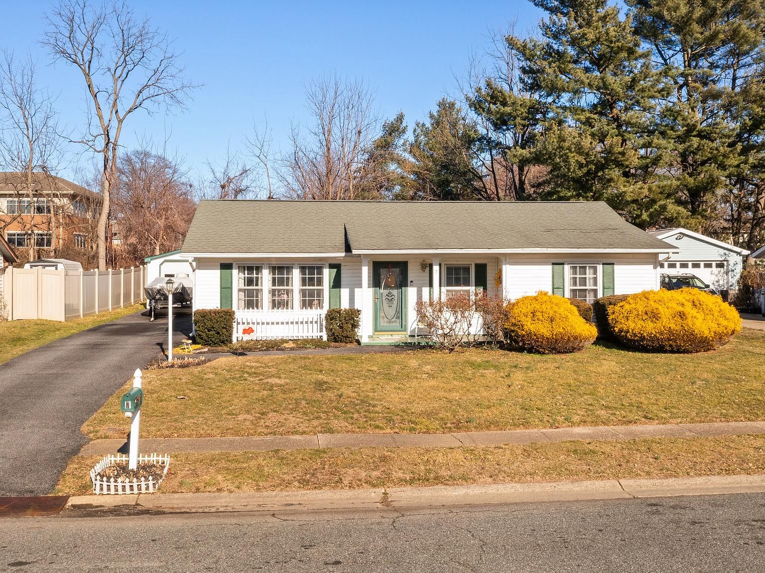 7 Brookbend Dr, Newark, DE 19713 Zillow