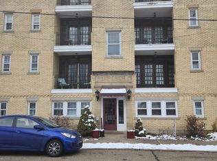 817 5th St NE #14, Canton, OH 44704