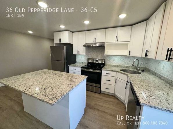 36 Old Pepperidge Ln #C5