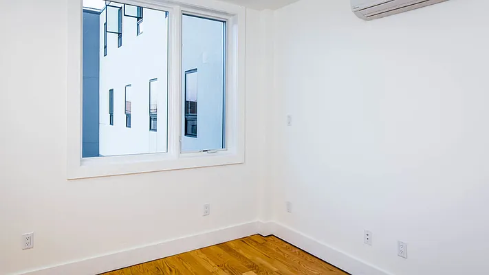 Rented by Nooklyn NYC LLC | media 75