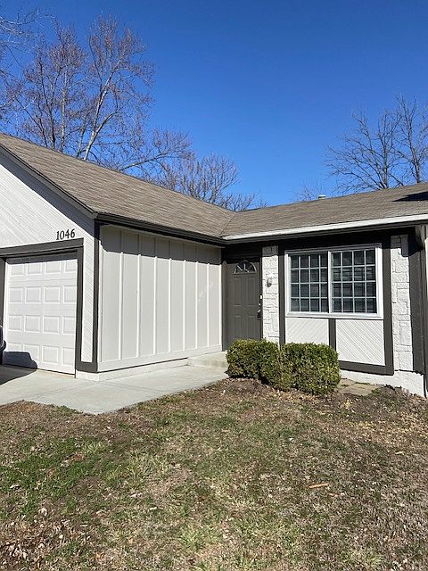 1st image of 1046 E Huntington Cir