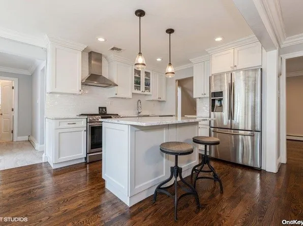 44 Beacon Lane, East Northport, NY 11731