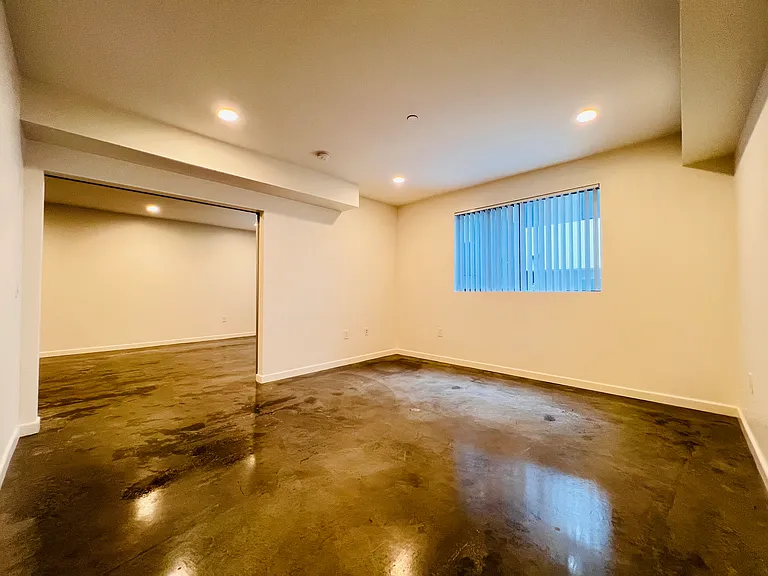 4814 Oakwood Ave #2 — Photo 16