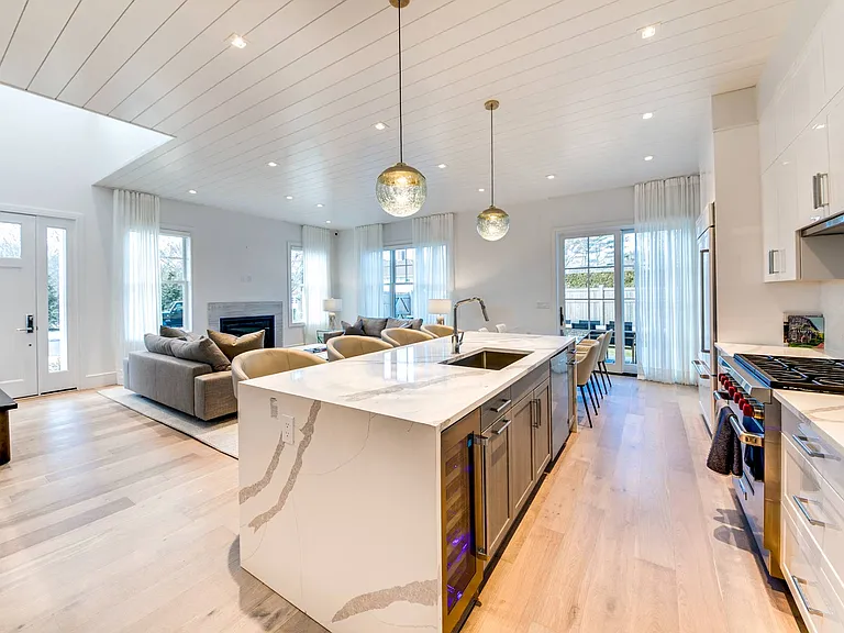 2 Spruce Ct #7A — Photo 9
