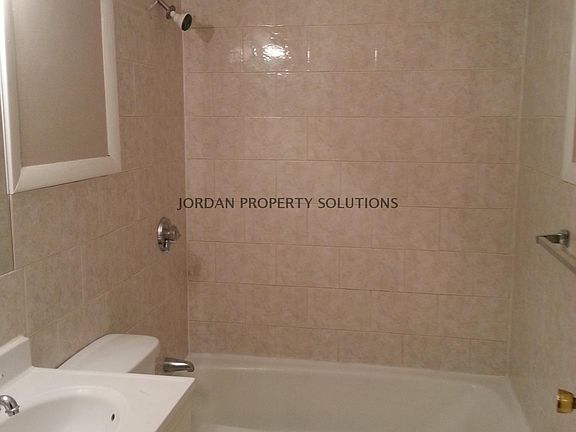 5th image of 26 Willis St APT 33