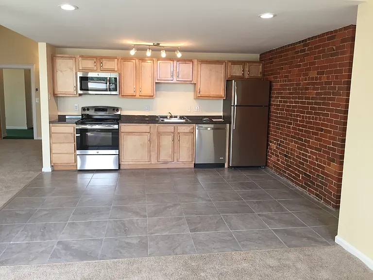 36 Abbott Street — Photo 22
