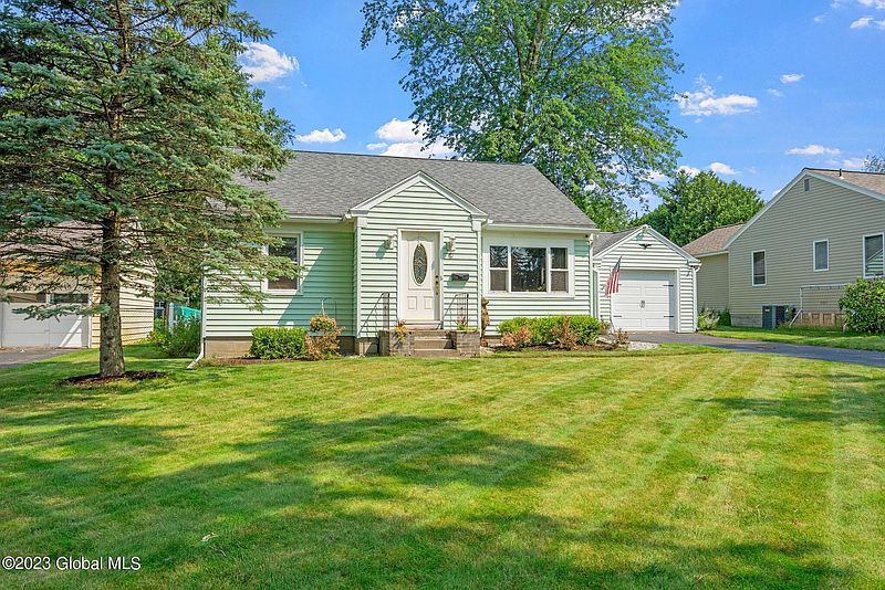 4th image of 5 Buchman Drive
