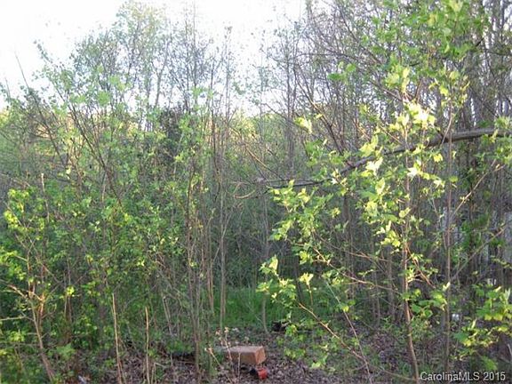 3rd image of 187 Brandy Ln