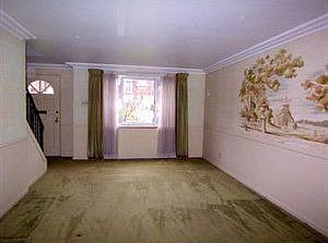5th image of 949 Rita Dr