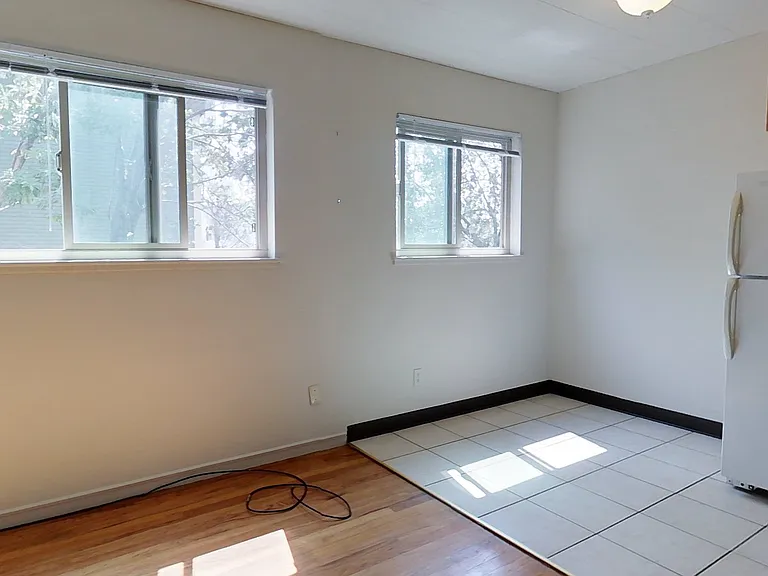 2732 Benvenue Ave — Photo 14