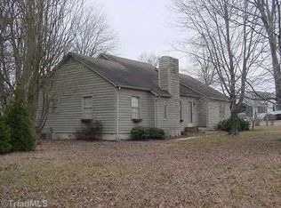 2260 Griffith Rd, Winston Salem, NC 27103