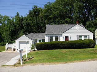 9311 Circle Dr, Belleville, IL