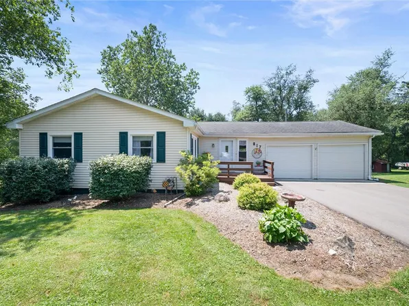 817 E Jamestown Rd, Jamestown, PA 16134