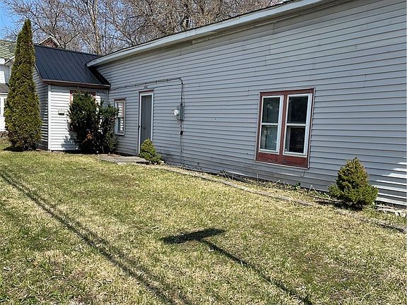 2nd image of 340 Vanduzee St
