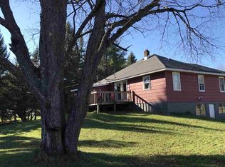 N7094 Connors Rd, Munising, MI 49862