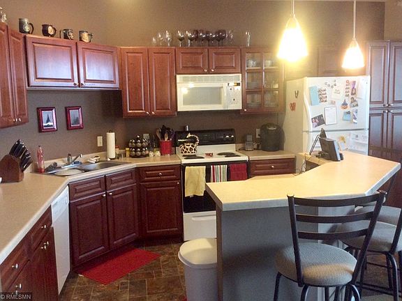 3rd image of 649 Old Highway 8 NW APT 128