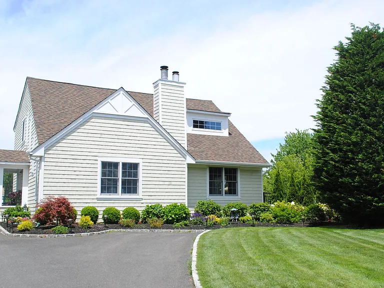 10 Juniper Ln — Photo 27