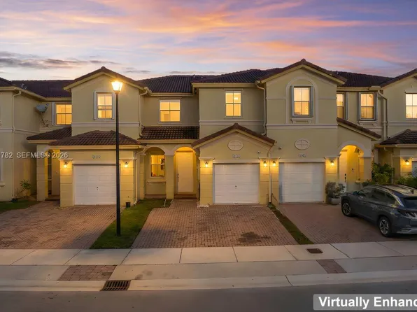 8633 NW 112th Pl, Doral, FL 33178