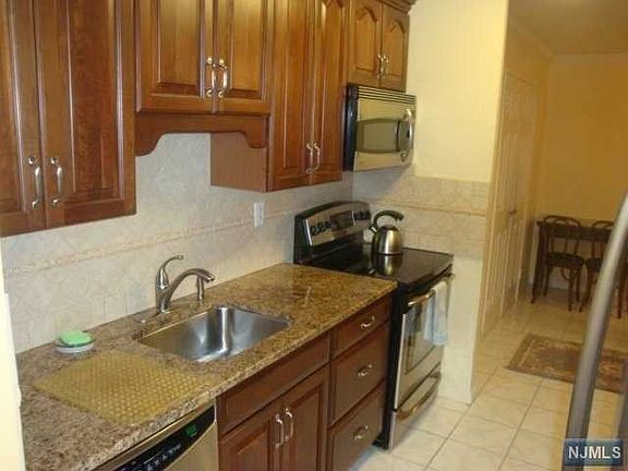 3rd image of 770 Anderson Ave APT 4K