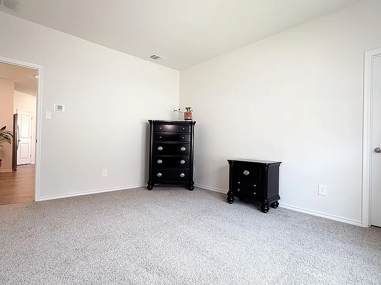 702 Sunlight Loop — Photo 18