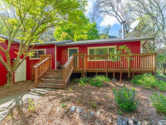 5th image of 132 Ridgecrest Drive