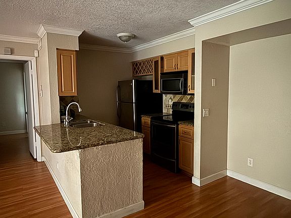 3rd image of 721 NW 104th Ave #101